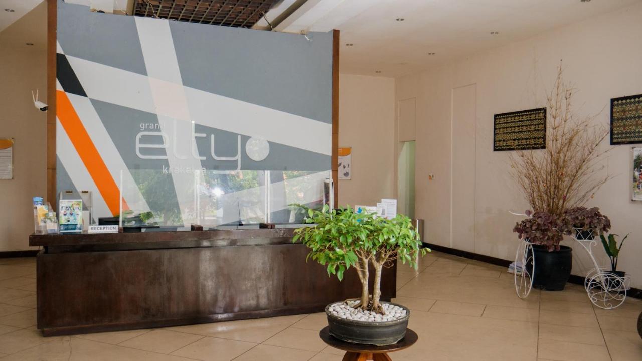 Grand Elty Krakatoa Hotel Kalianda Buitenkant foto