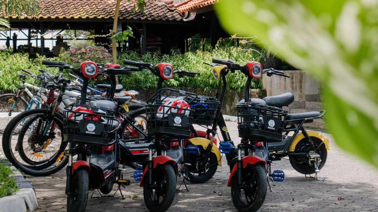 Grand Elty Krakatoa Hotel Kalianda Buitenkant foto