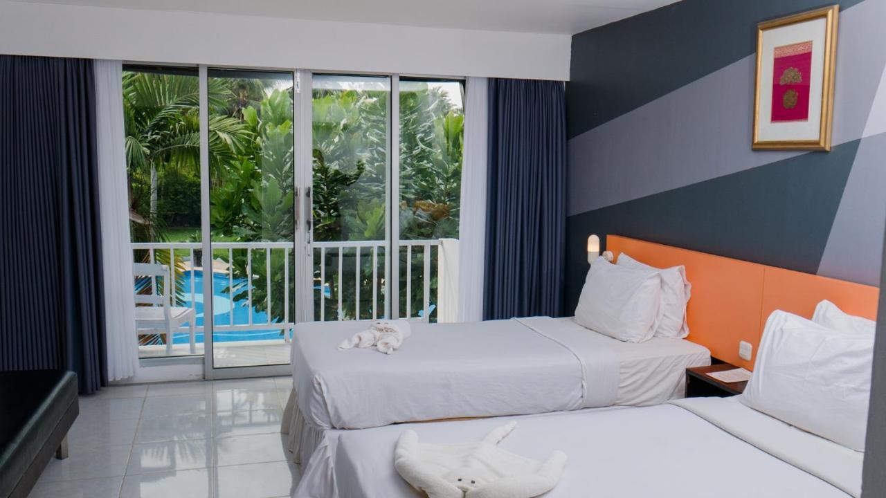Grand Elty Krakatoa Hotel Kalianda Buitenkant foto