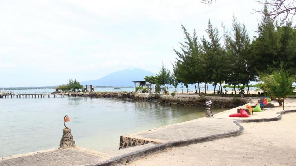 Grand Elty Krakatoa Hotel Kalianda Buitenkant foto